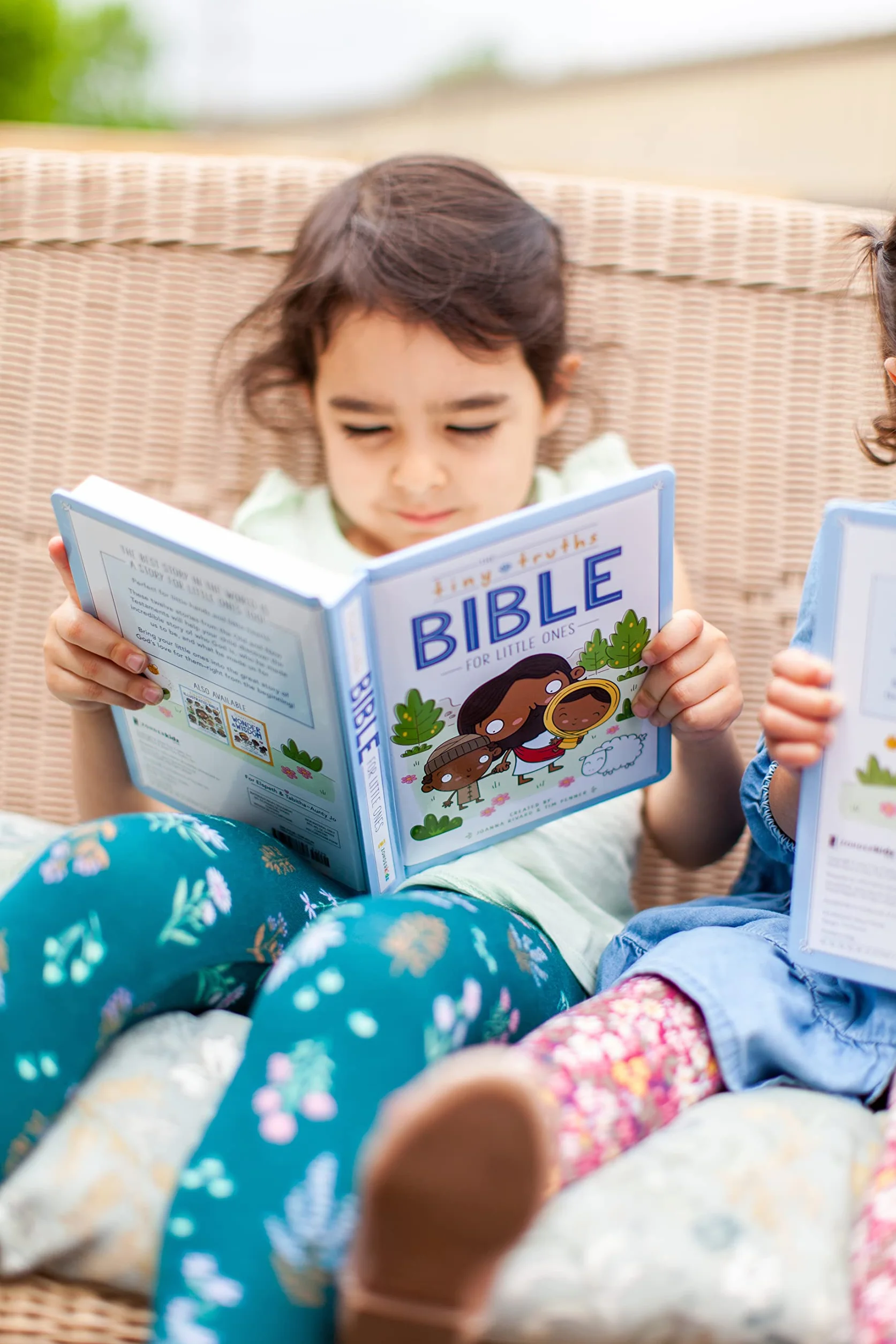 The Tiny Truths Bible for Little Ones