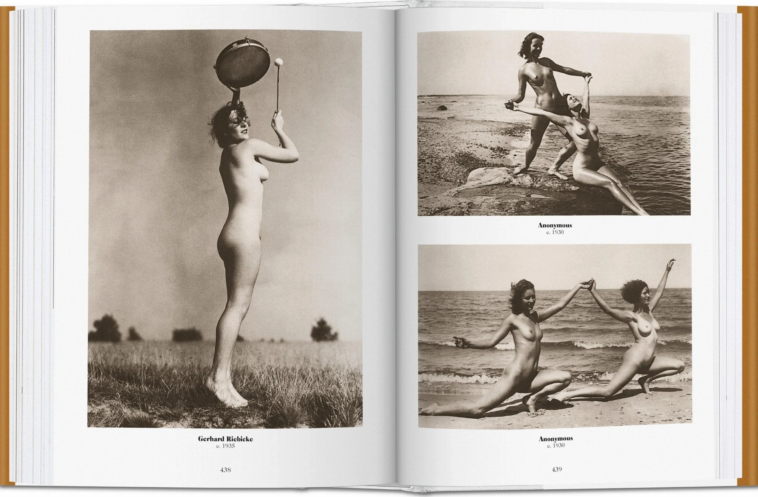 BU-1000 Nudes. A History of Erotic Photography from 1839-1939