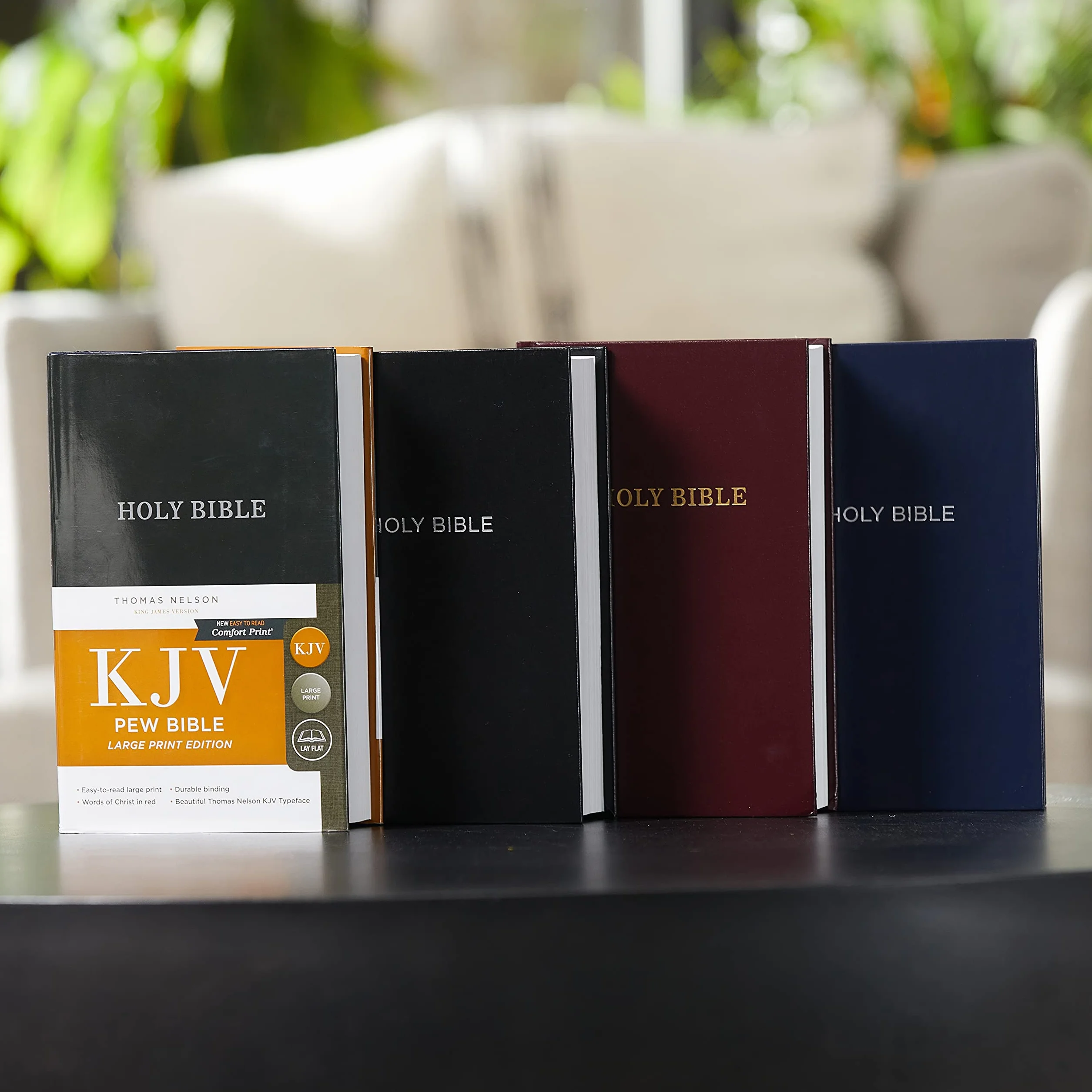 KJV, Pew Bible, Large Print, Hardcover, Burgundy, Red Letter Edition: Holy Bible, King James Version