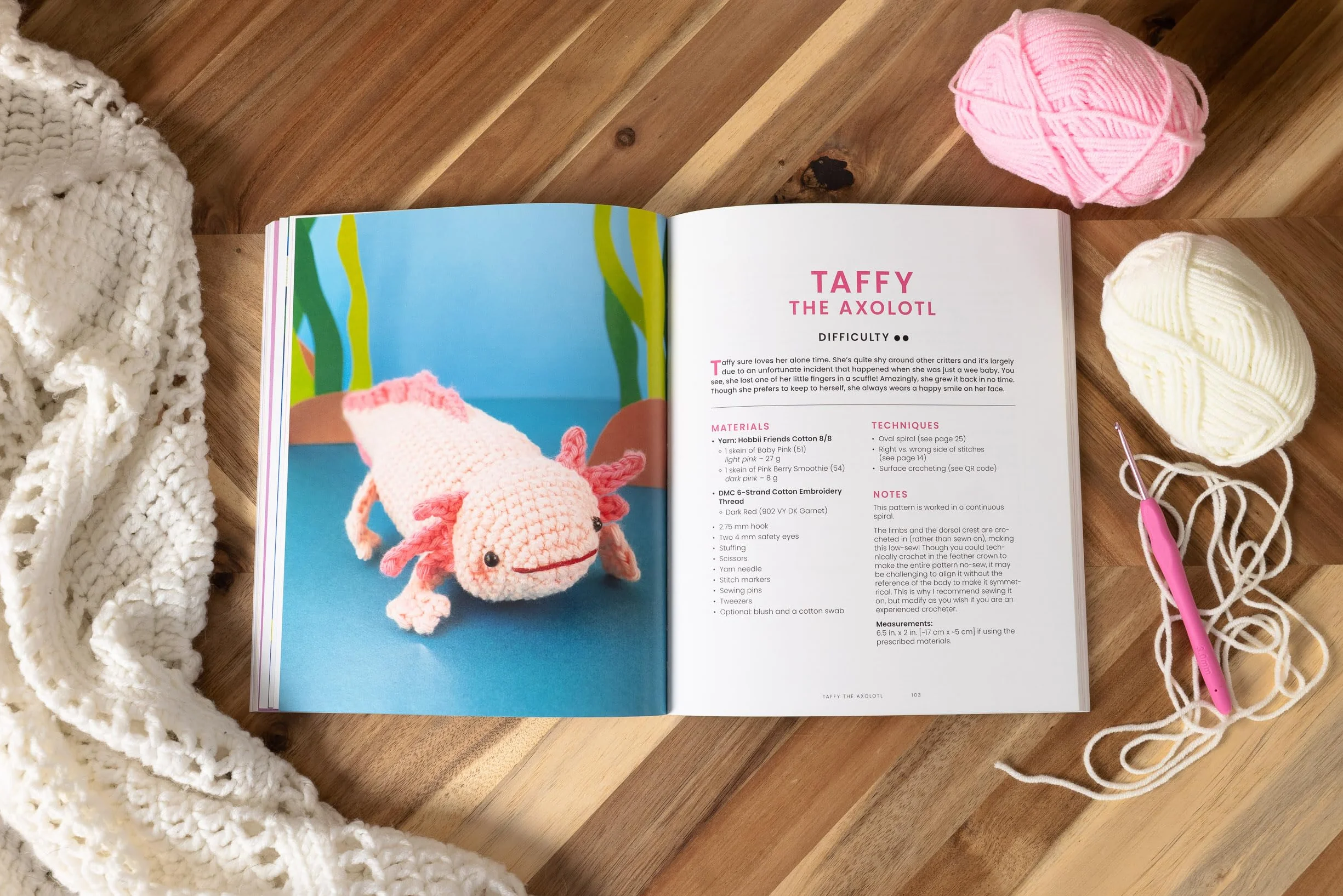 Amigurumi Critters: 25 Imaginative Crochet Designs for All Skill Levels