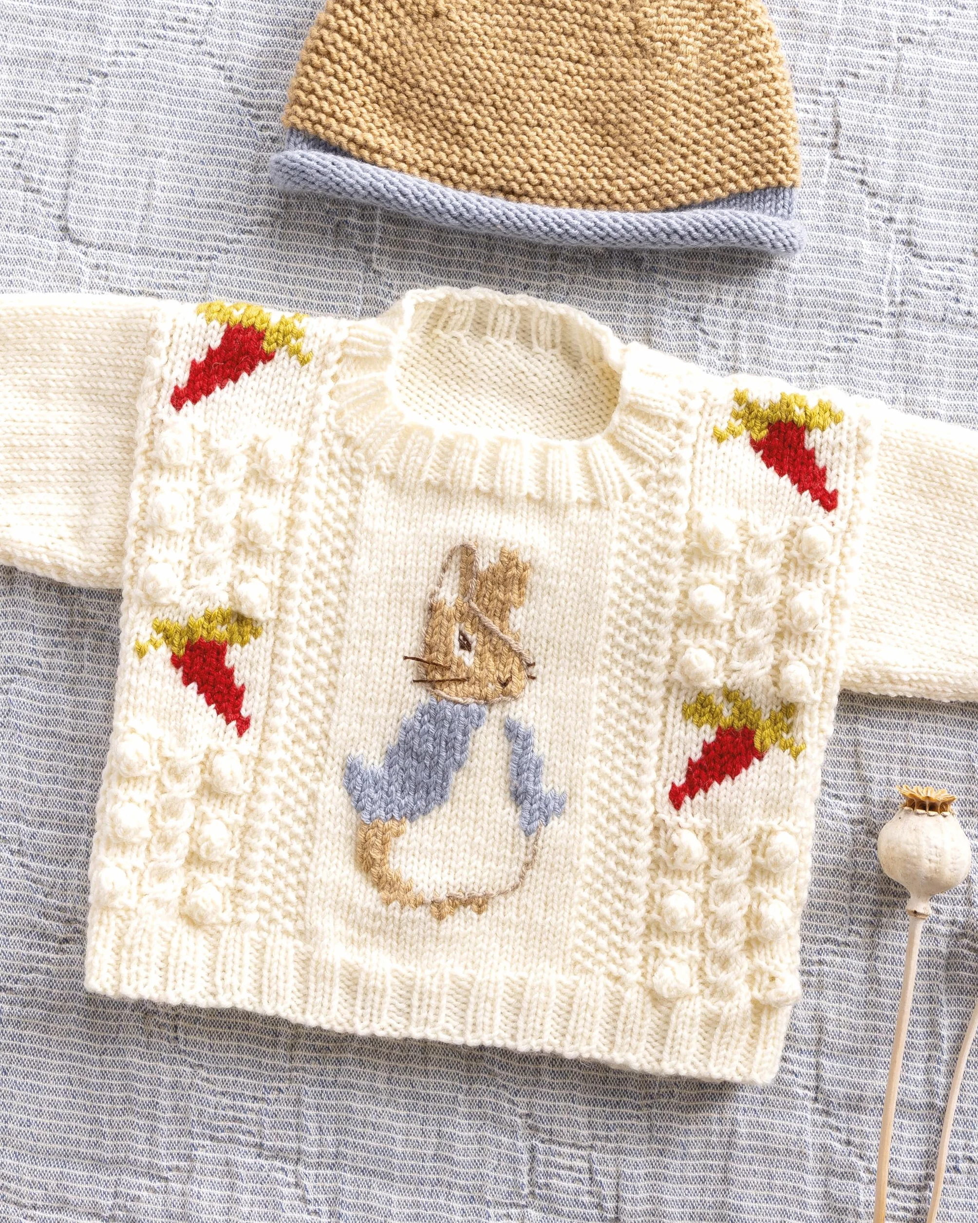 Peter Rabbit(tm) Baby Knits: 20 Knitting Patterns for Clothes and Accessories Inspired by the Tales of Beatrix Potter