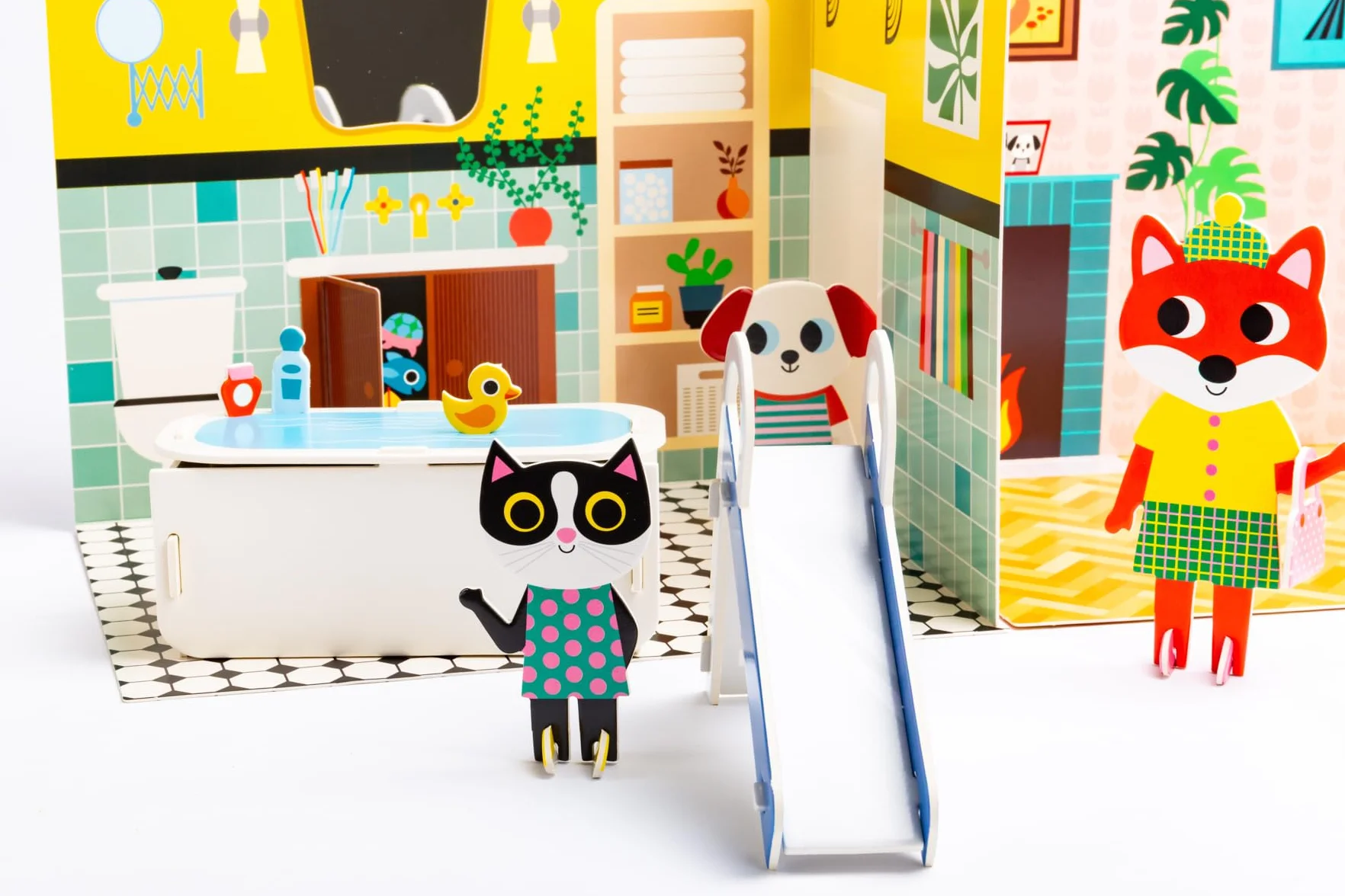 Fold-Out + Play: Doll's House: Build your own 3D house with interactive play pieces and stickers