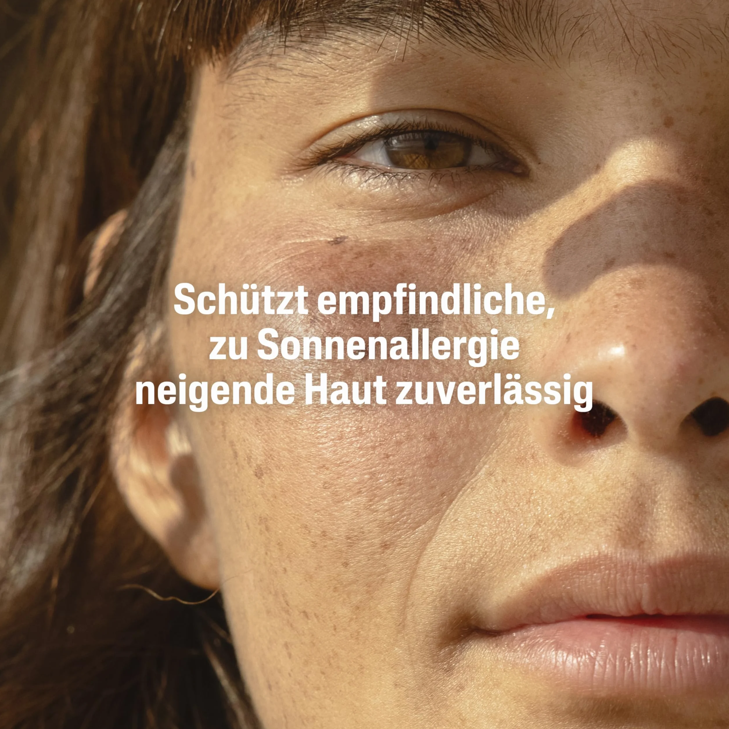 CETAPHIL Sun Sensitive Gel-Fluid SPF 50+, 50 ml, krem przeciwsłoneczny do skóry wrażliwej i tłustej, skłonnej do alergii słonecznych, bardzo skuteczny krem przeciwsłoneczny do twarzy, nie zawiera