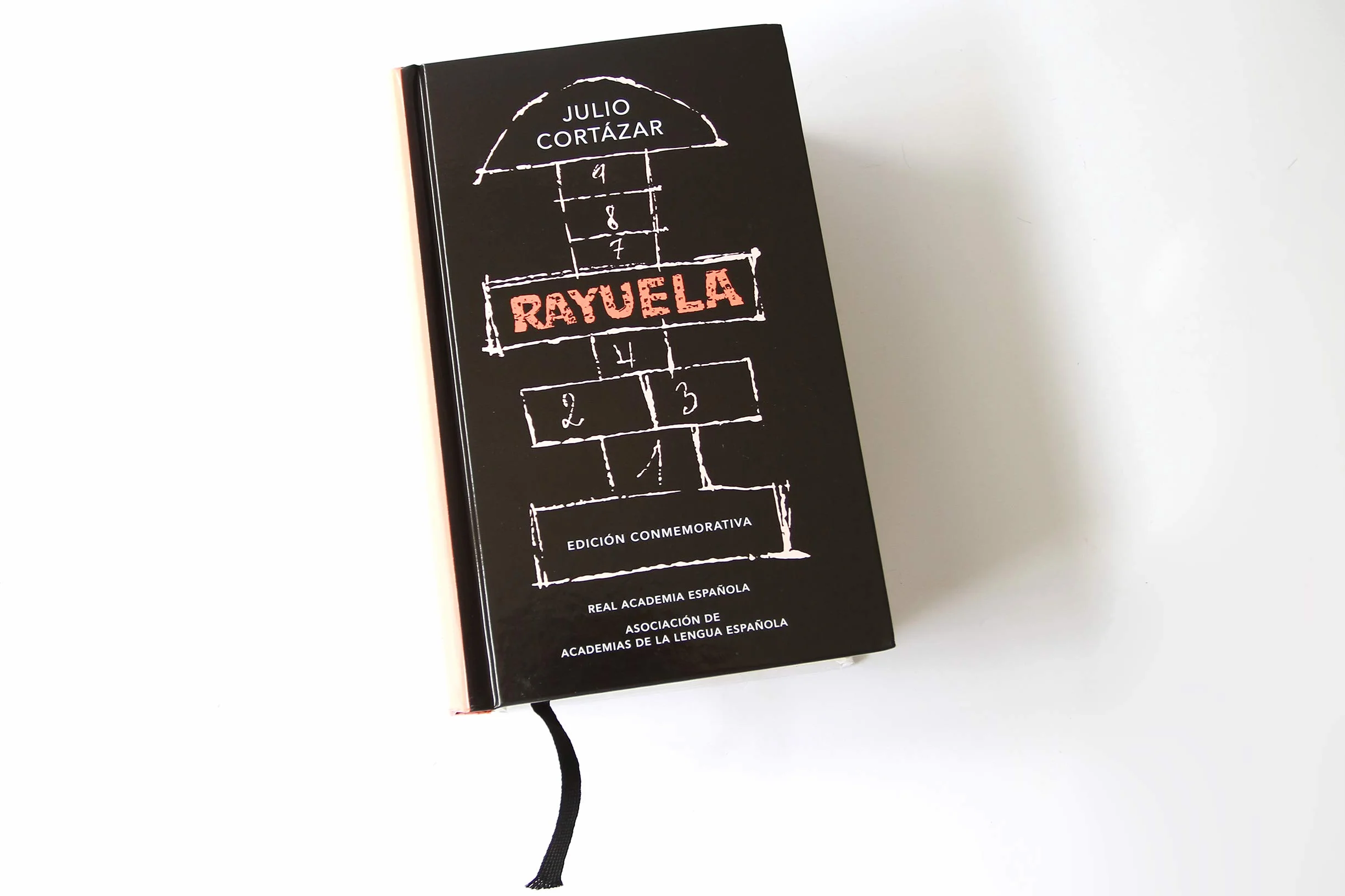 Rayuela. Edición conmemorativa / Hopscotch. Commemorative Edition